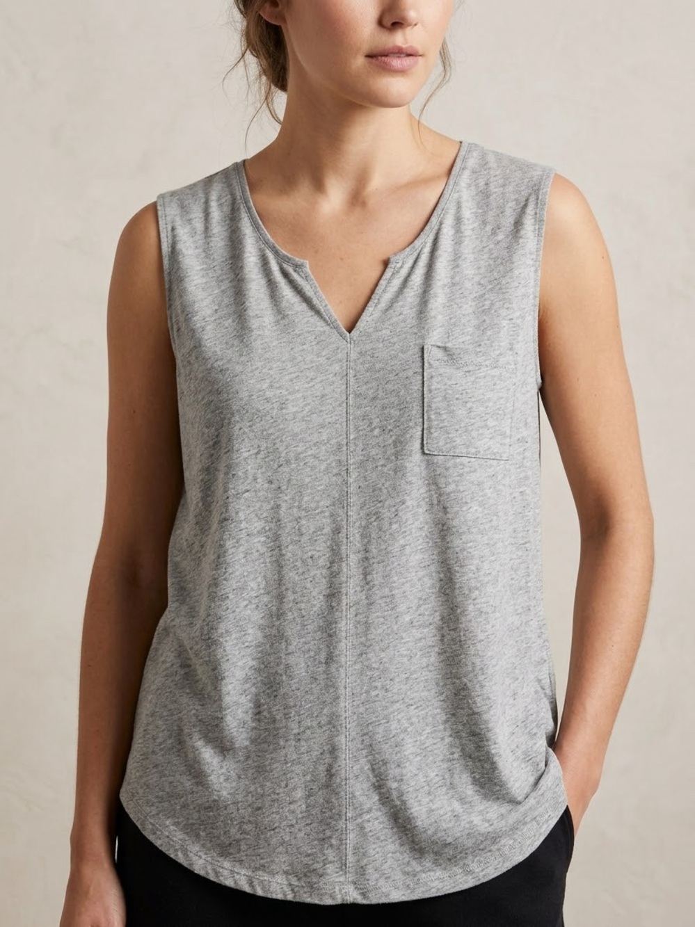 Sonoma Light Gray V-Neck Sleeveless Pocket Tank